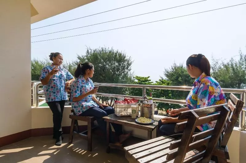 Fotos del hotel Chaam Villa Sun:  4