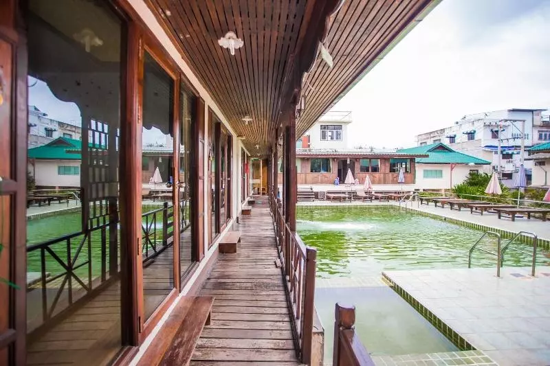 Fotos del hotel Chaam Villa Sun:  19