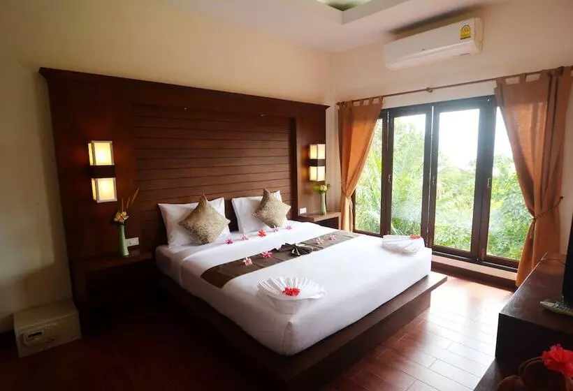 Phuchawee Lanta Villa