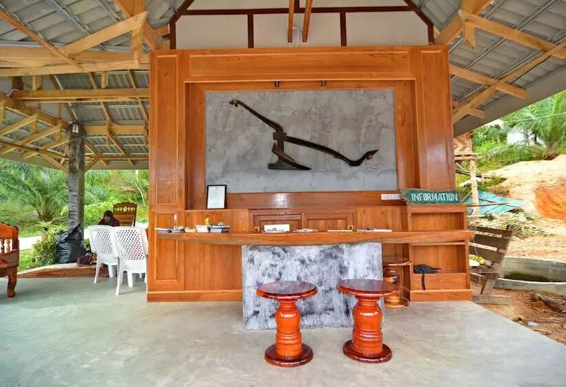 Fotos del hotel Phuchawee Lanta Villa:  2