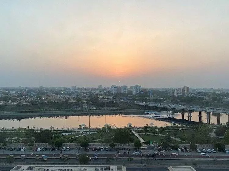 Fotos del hotel Renaissance Lucknow:  11