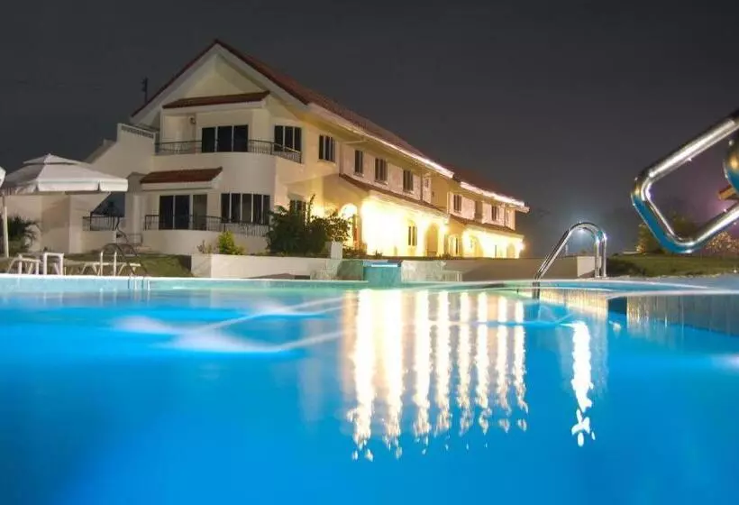 Sherwood Bay Resort & Aqua Sports Inc