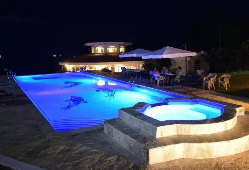 Fotos del hotel Sherwood Bay Resort & Aqua Sports Inc:  24