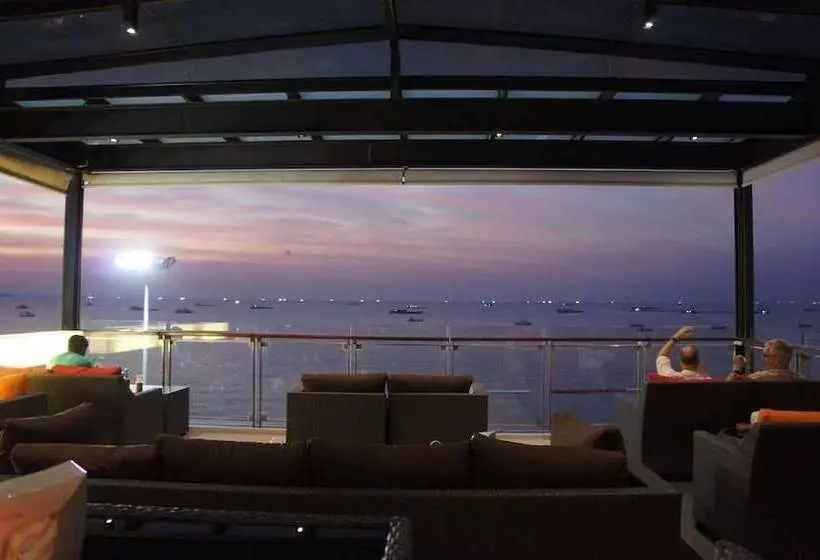 Fotos del hotel Serenotel Pattaya:  21