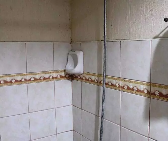 Fotos del hotel Elegant Circle Inn:  5