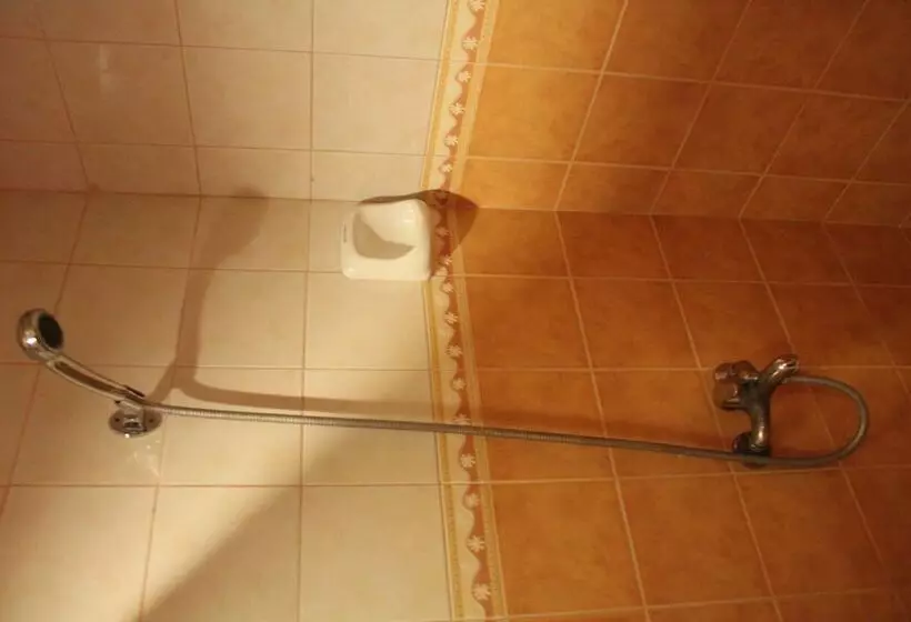 Fotos del hotel Elegant Circle Inn:  15