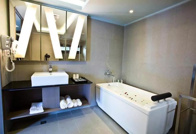 Fotos del hotel Fine:  4