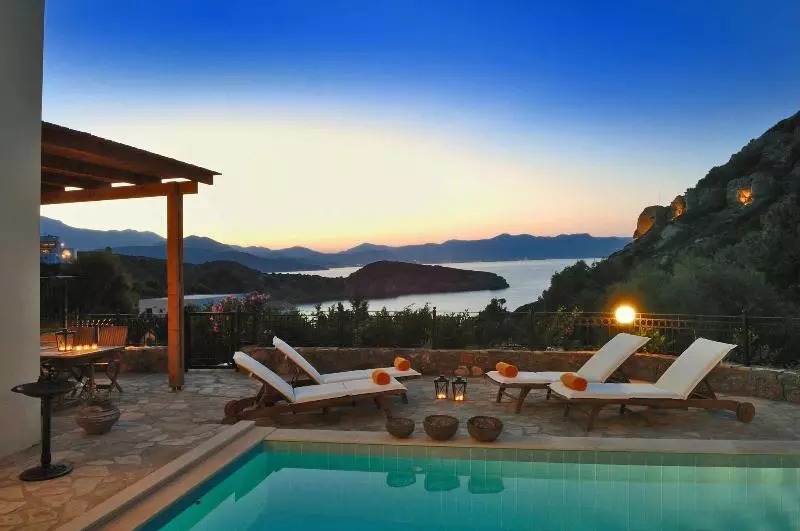 Fotos del hotel Istron Collection Villas:  10