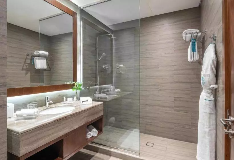 Fotos del hotel Bay La Sun  And Marina  Kaec:  6