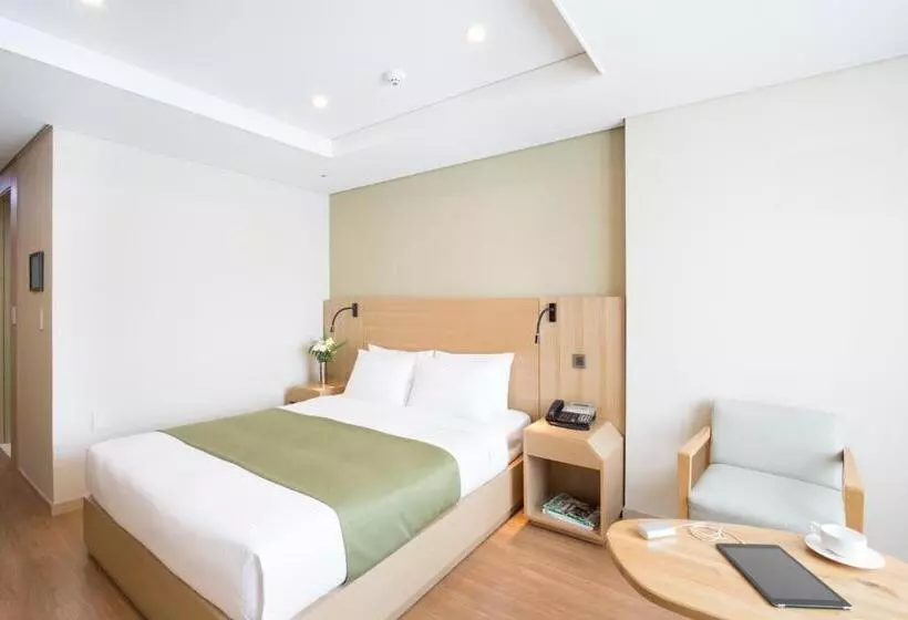 Fotos del hotel Crown Harbor  Busan:  9