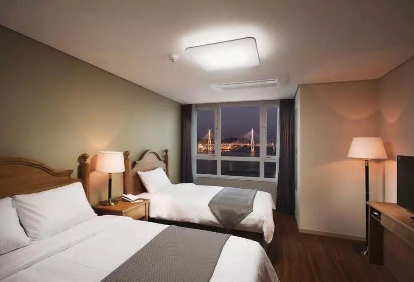 Fotos del hotel Crown Harbor  Busan:  7