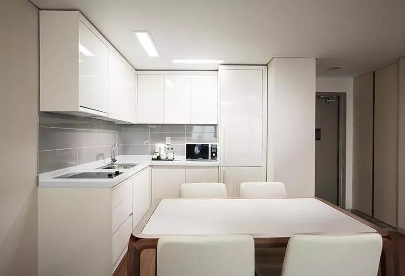 Fotos del hotel Crown Harbor  Busan:  4