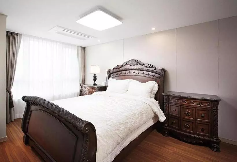 Fotos del hotel Crown Harbor  Busan:  25