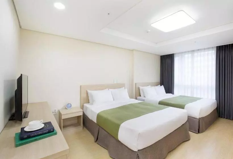 Fotos del hotel Crown Harbor  Busan:  22