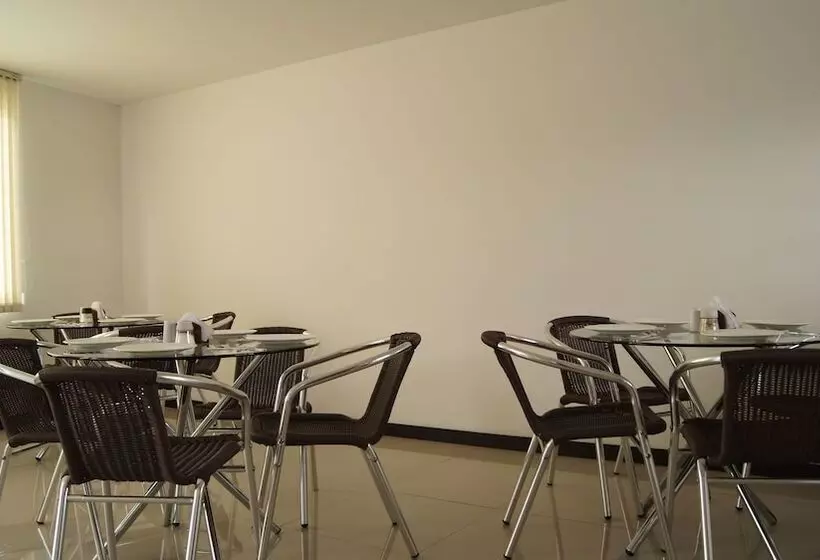 Fotos del hotel Dorado Plaza Bogota:  5