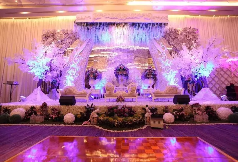 Fotos del hotel Mercure Karawang:  22