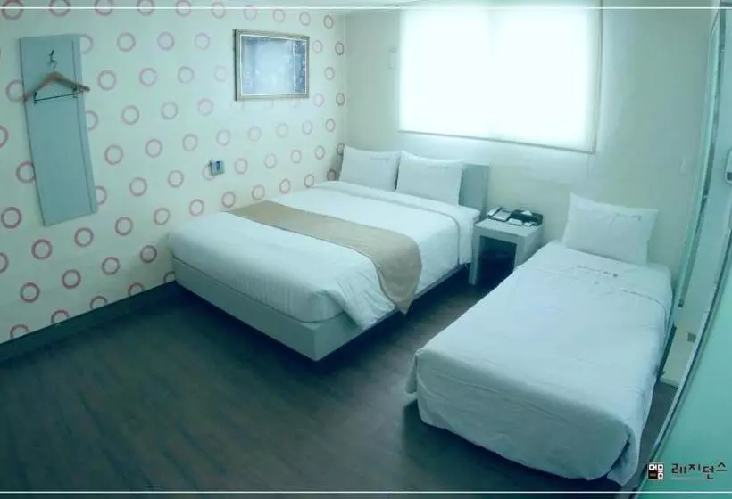 Fotos del hotel Residence Mumum:  7