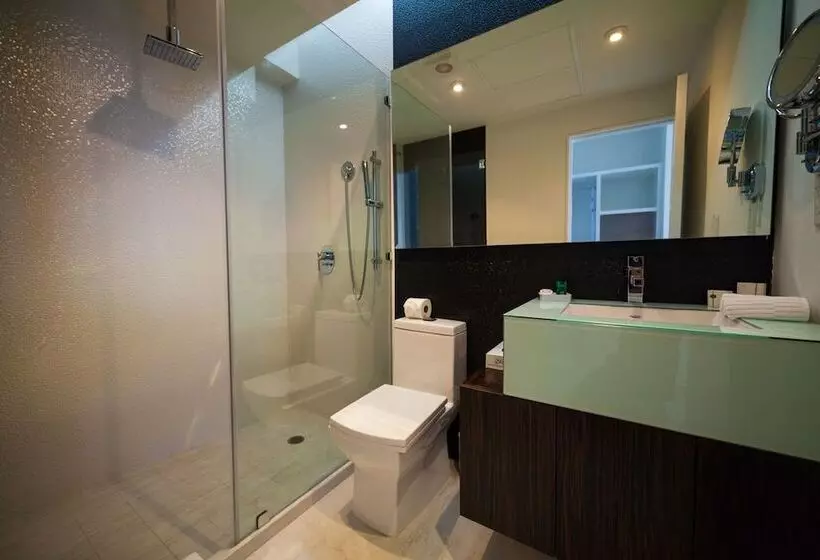 Fotos del hotel The 5th Avenue:  8