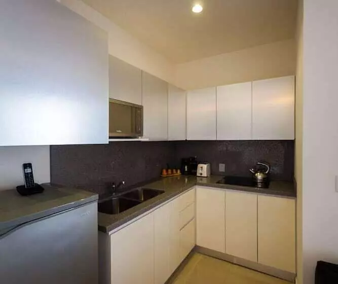 Fotos del hotel The 5th Avenue:  2