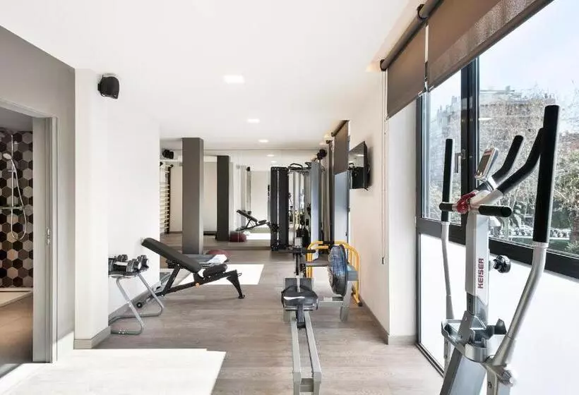 Fotos del hotel Upper Diagonal:  3