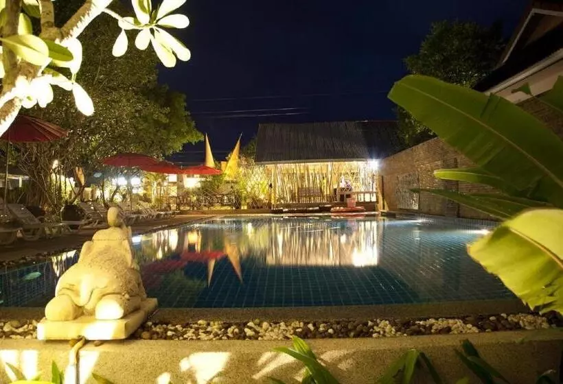 Fotos del hotel Clean Beach Resort:  18