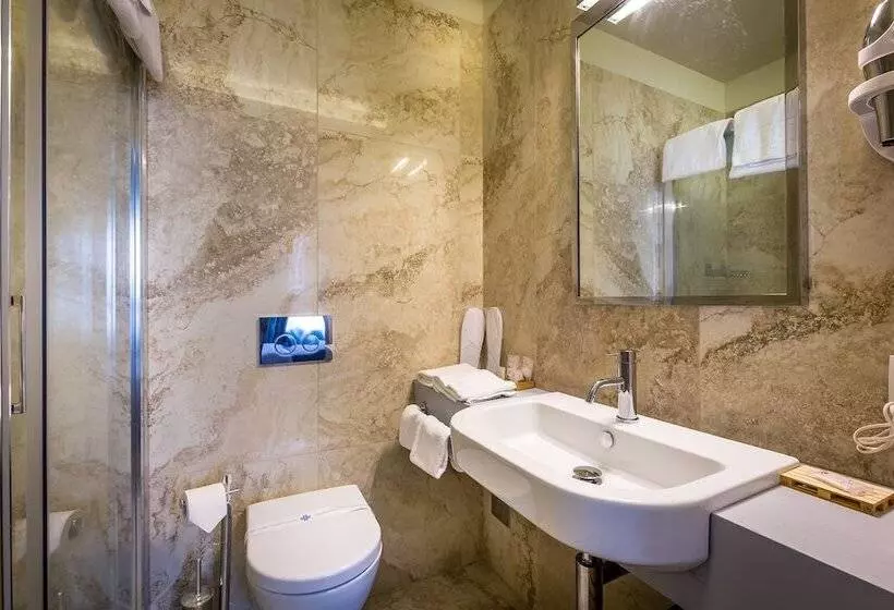 Fotos del hotel La Torre Dei Salterelli:  11