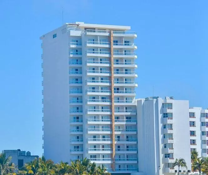 Fotos del hotel Pacific Palace Beach Tower:  15