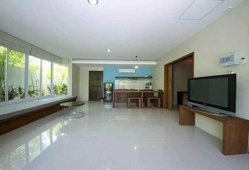 Fotos del hotel The Living Pool Villas:  25