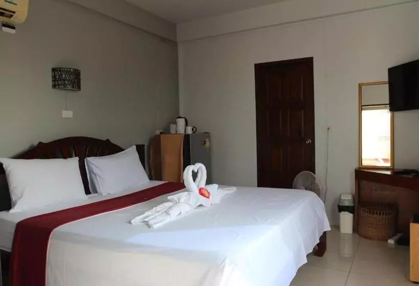 Fotos del hotel Two Chefs Inn:  10