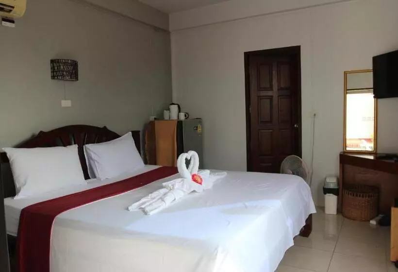 Fotos del hotel Two Chefs Inn:  12