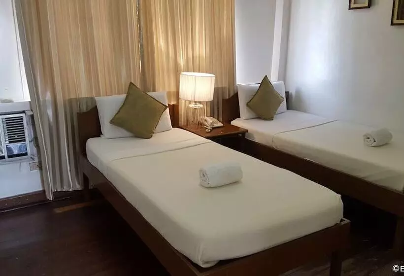 Fotos del hotel Honeycomb Tourist Inn:  8