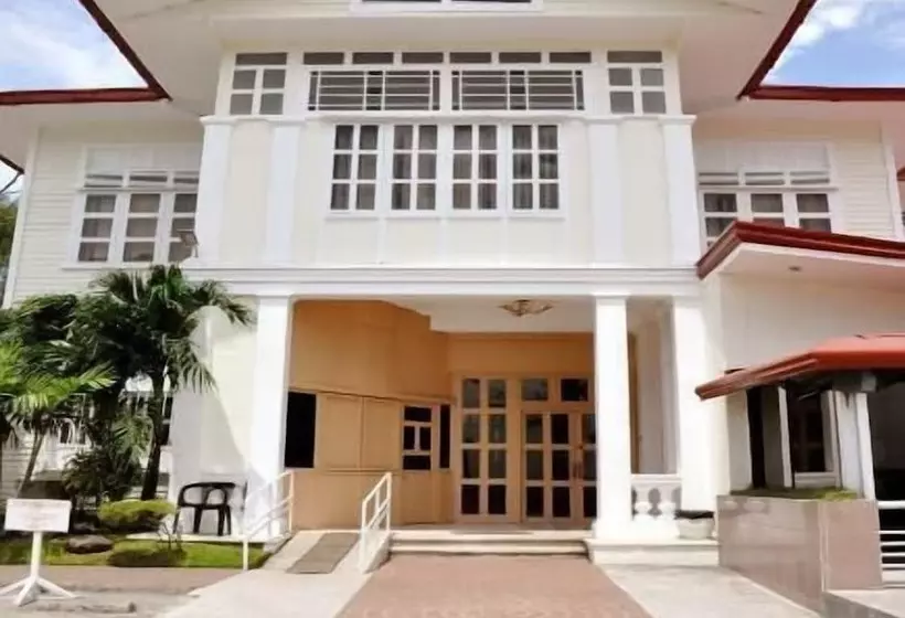 Fotos del hotel Honeycomb Tourist Inn:  7