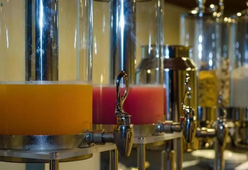 Fotos del hotel Dafam Savvoya Seminyak:  8