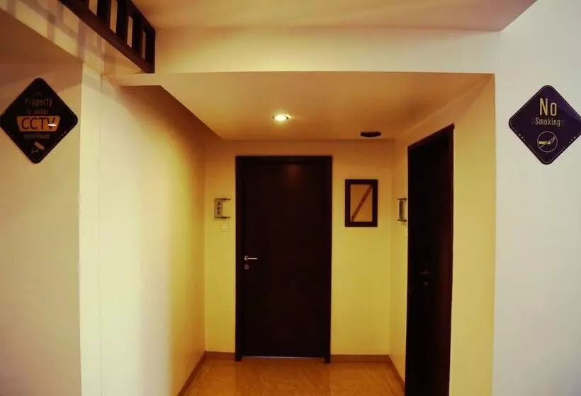 Fotos del hotel Bhairavee:  3