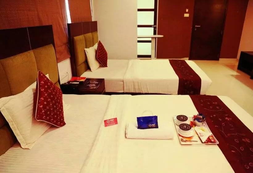 Fotos del hotel Bhairavee:  16