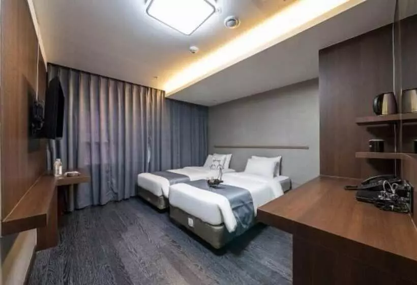 Fotos del hotel Grand Palace:  10