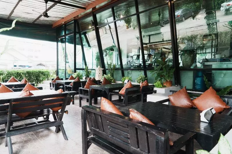 Fotos del hotel Green  And Resort:  14