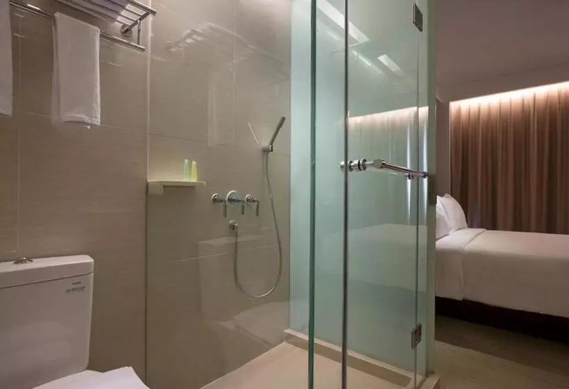 Fotos del hotel Santika Premiere Hayam Wuruk Jakarta:  6