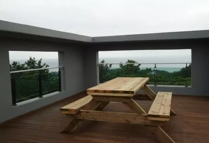 Fotos del hotel Bowoohill:  24