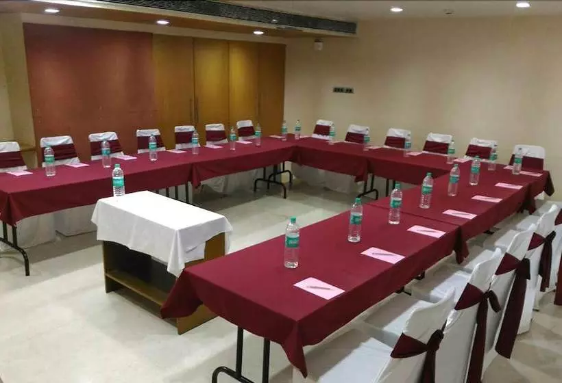 Fotos del hotel Centurion Inn:  4