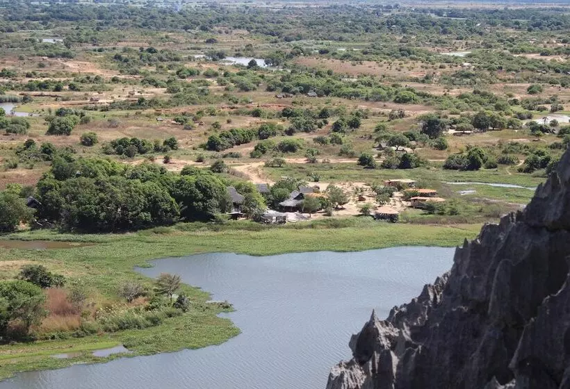 Fotos del hotel Iharana Bush Camp:  3