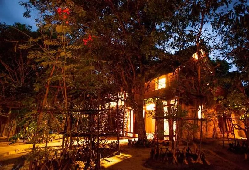 Fotos del hotel Iharana Bush Camp:  5