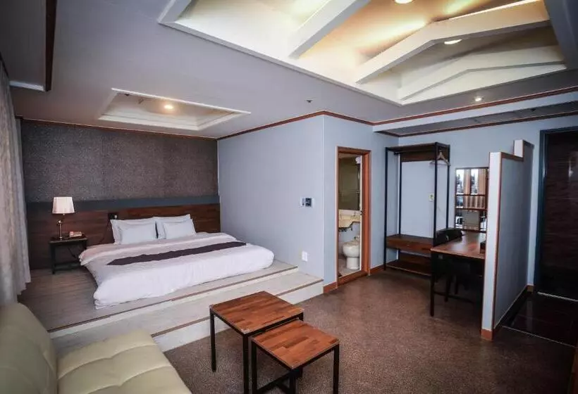 Fotos del hotel Noblesse:  14