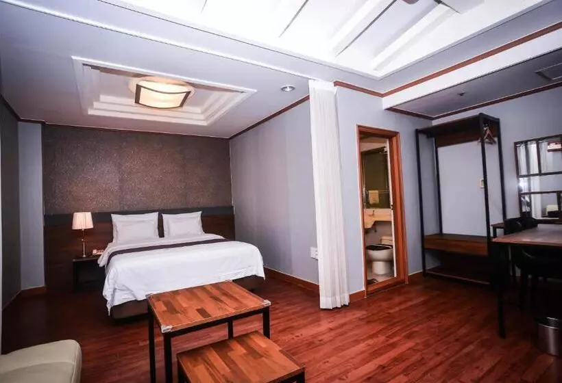 Fotos del hotel Noblesse:  15