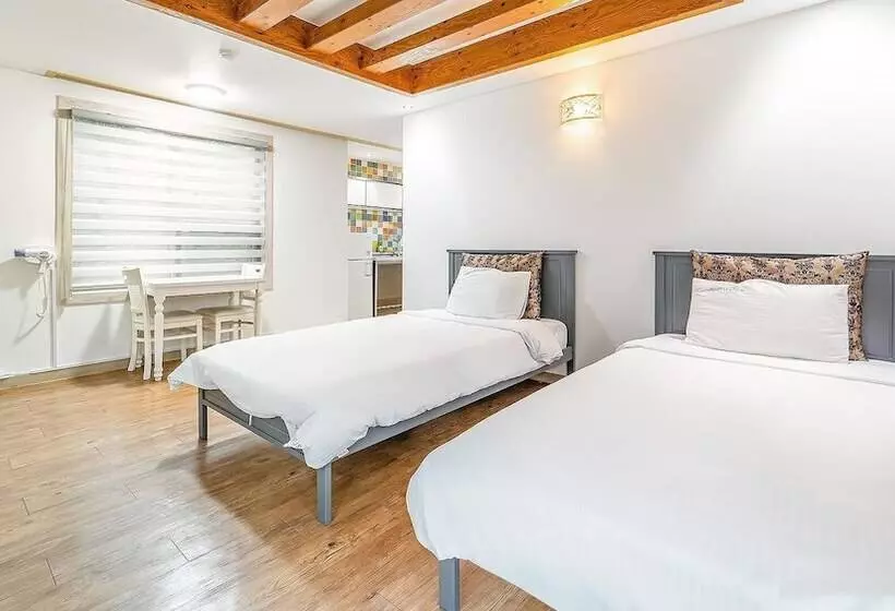 Fotos del hotel Port Avenue:  19