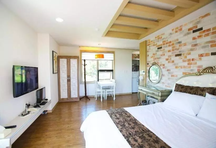 Fotos del hotel Port Avenue:  13