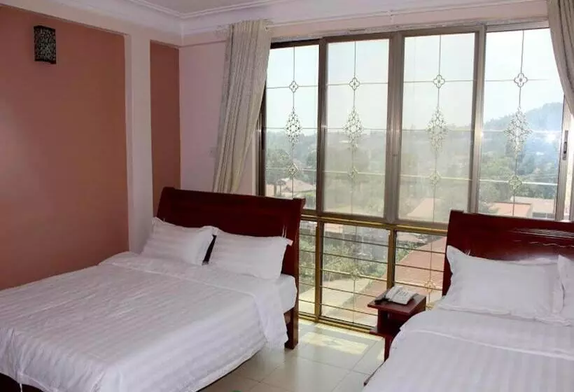 Fotos del hotel Eight Winx:  22