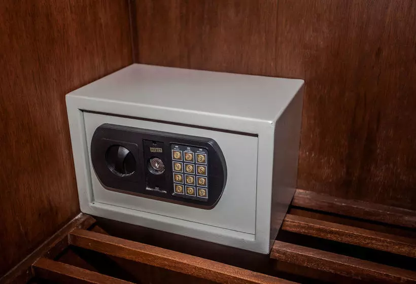 Fotos del hotel Nirvana:  8