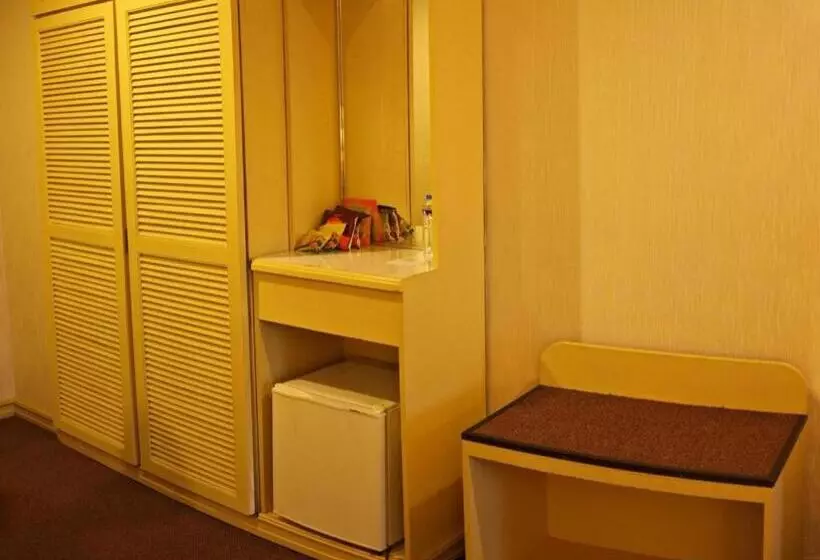 Fotos del hotel Orange Grove:  13