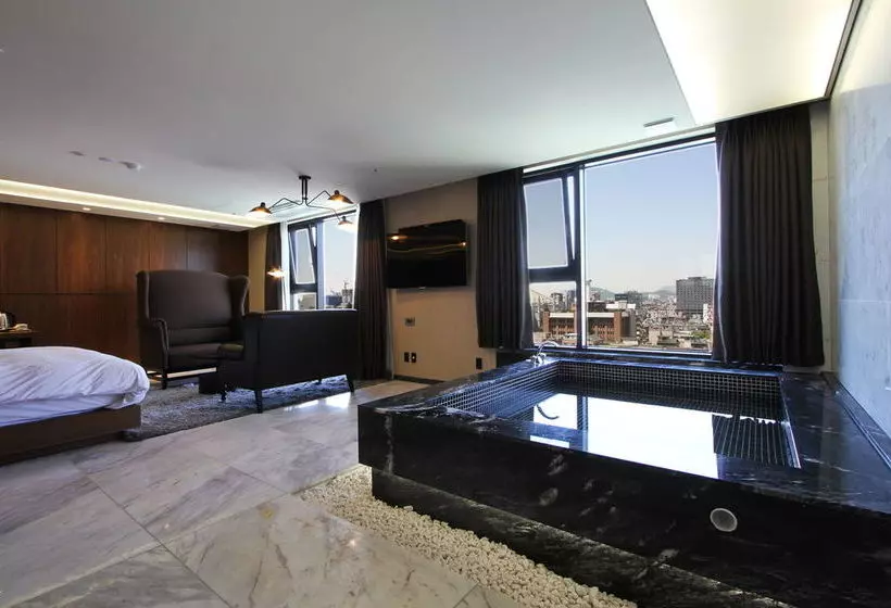 Fotos del hotel Richwell:  13